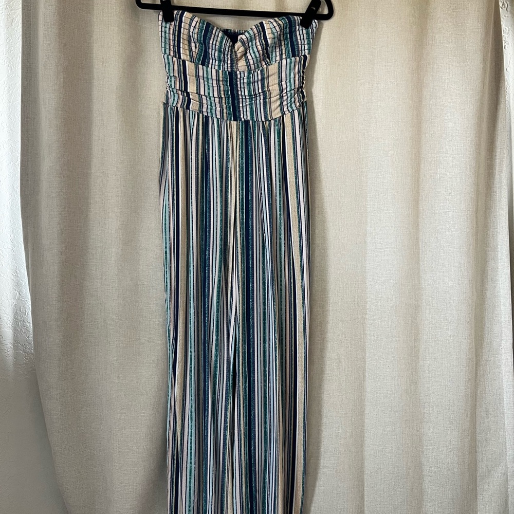 Strapless jumper w/pockets